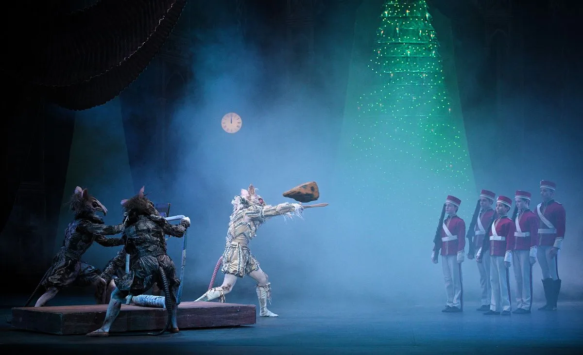 English National Ballet in Nutcracker © Laurent Liotardo 6 jpg English National Ballet in Nutcracker © Laurent Liotardo 6