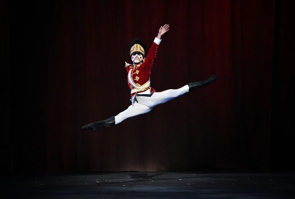 Fernando Carratala Coloma as Nutcracker in Nutcracker © Laurent Liotardo jpg Fernando Carratala Coloma as Nutcracker in Nutcracker © Laurent Liotardo