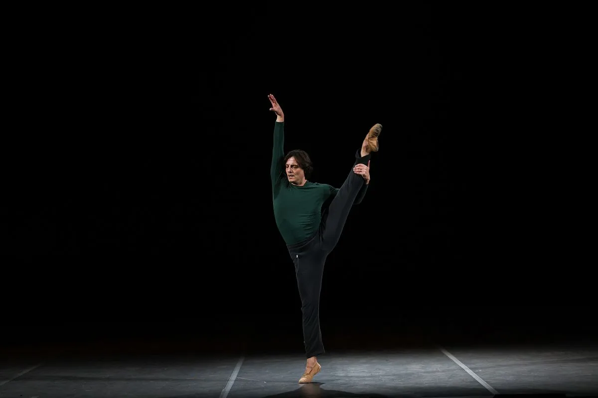 Elevarsi Giuseppe Picone photo by Dasa Wharton jpg Elevarsi - Giuseppe Picone, photo by Dasa Wharton