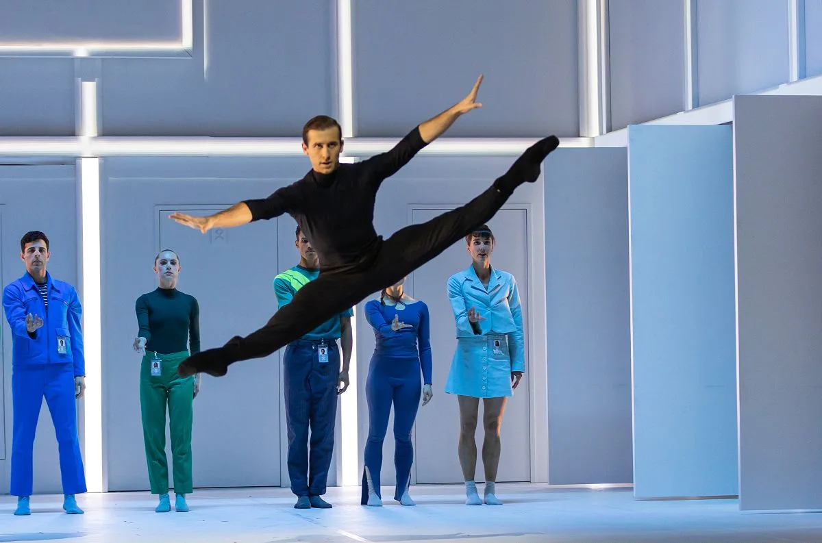07 Soloist Bruno Micchiardi as Dr Coppelius in world premiere of Scottish Ballets Coppelia. Credit Andy Ross jpg 07 - Soloist Bruno Micchiardi as Dr Coppelius in world premiere of Scottish Ballet's Coppélia. Credit Andy Ross