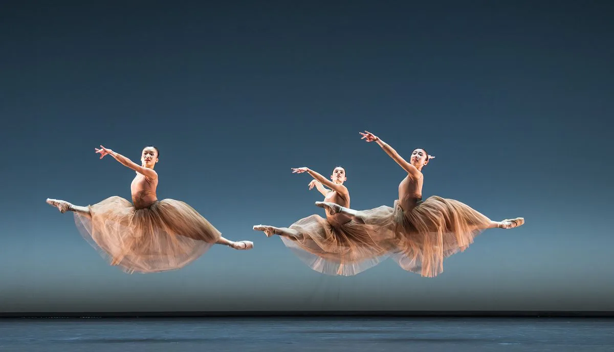 BRB Yaoqian Shang Sofia Linares and Yu Kurihara in Interlinked. Photo Tristram Kenton jpg BRB Yaoqian Shang, Sofia Linares and Yu Kurihara in Interlinked. Photo Tristram Kenton