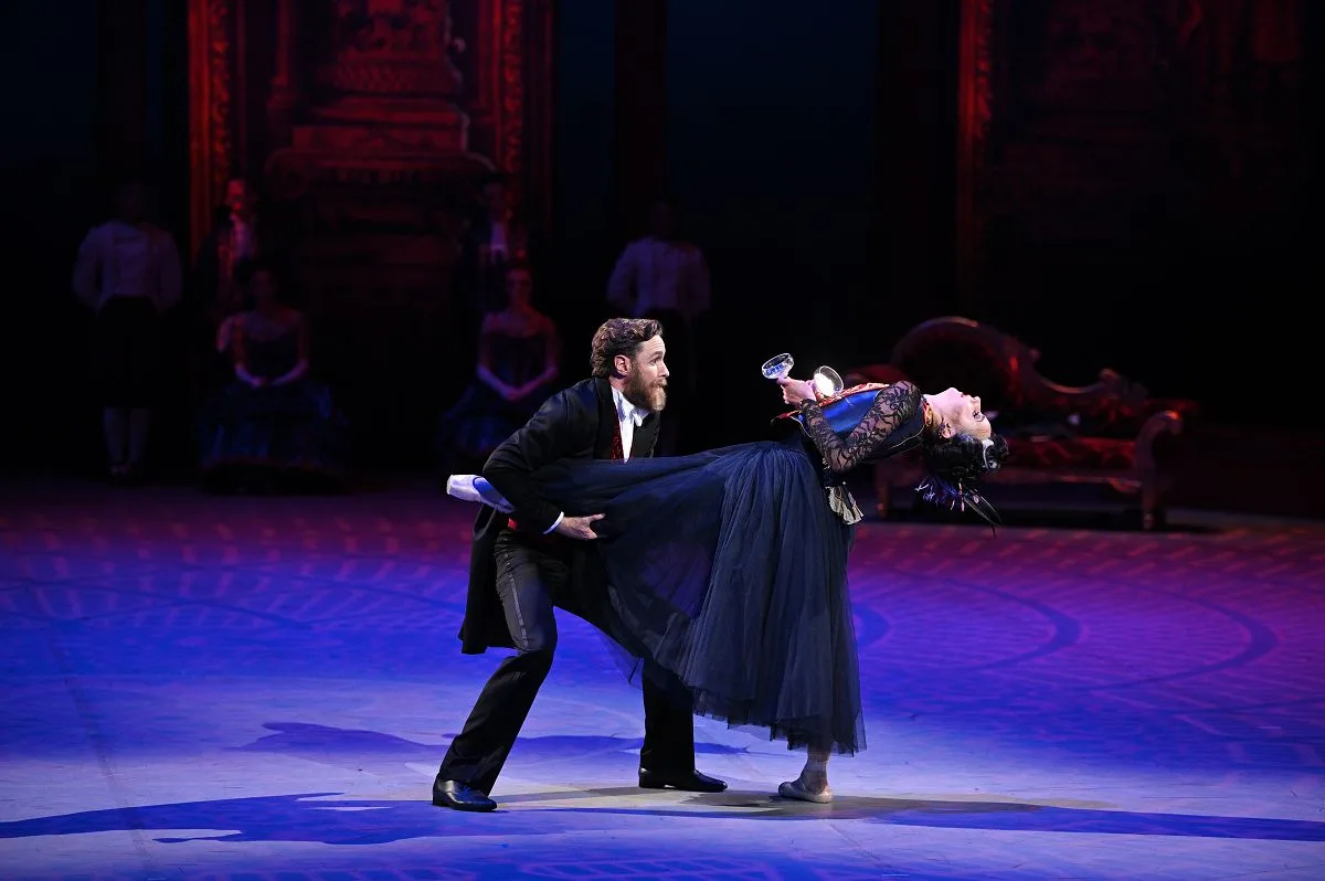 31. James Streeter and Isabelle Brouwers in Christopher Wheeldons Cinderella in the round c Laurent Liotardo jpg 31. James Streeter and Isabelle Brouwers in Christopher Wheeldon's Cinderella in-the-round (c) Laurent Liotardo