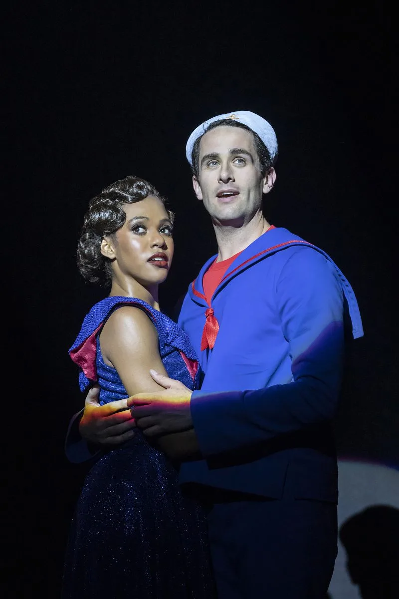42ND STREET. Nicole Lily Baisden Peggy Sawyer and Sam Lips Billy Lawlor. Photo Johan Persson jpg 42ND STREET. Nicole Lily Baisden 'Peggy Sawyer' and Sam Lips 'Billy Lawlor'. Photo Johan Persson
