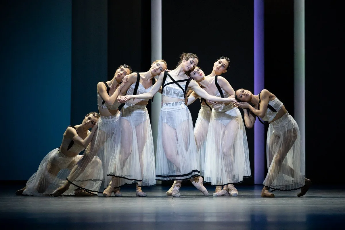 Artists of The Royal Ballet in Corybantic Games The Royal Ballet 2023 photo by Alice Pennefather jpg Artists of The Royal Ballet in Corybantic Games, The Royal Ballet 2023, photo by Alice Pennefather