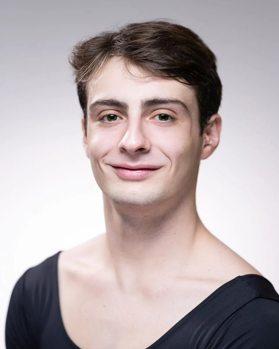 Nikolas San Gil photo by ASH headshot jpg Nikolas San Gil - photo by ASH - headshot
