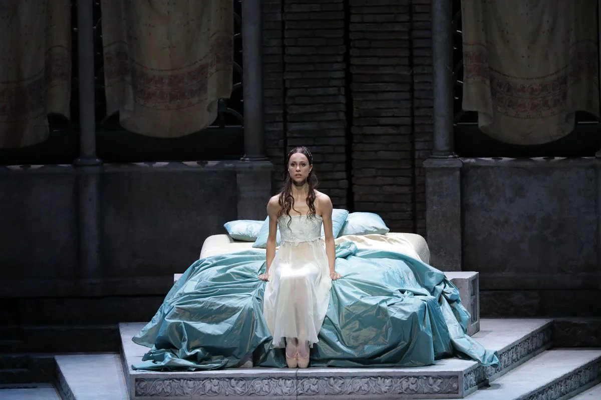 Romeo and Juliet with Agnese Di Clemente photo by Brescia e Amisano Teatro alla Scala 2023 03 jpg Romeo and Juliet, with Agnese Di Clemente, photo by Brescia e Amisano, Teatro alla Scala 2023-03