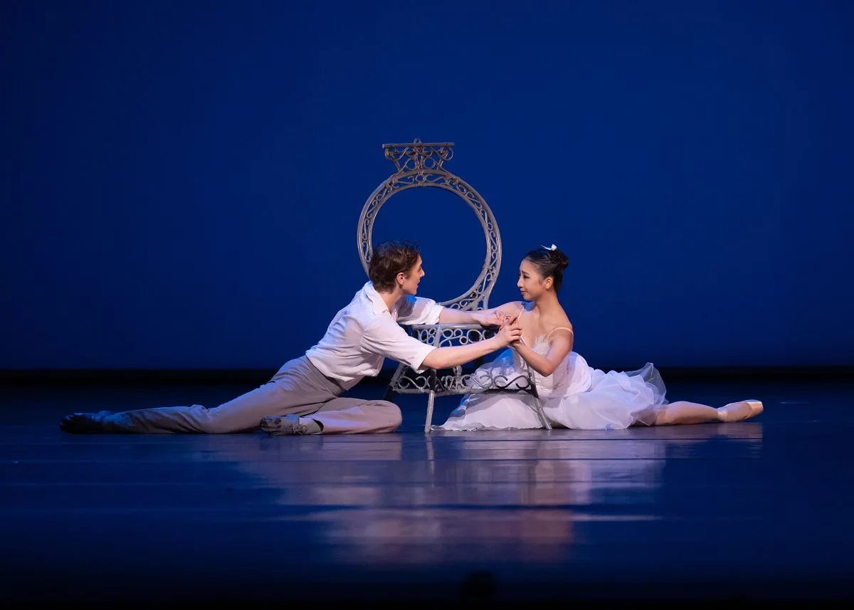 The Two Pigeons pas de deux by Frederick Ashton Liya Fan and Thomas Hazelby 8 jpg The Two Pigeons, pas de deux by Frederick Ashton - Liya Fan and Thomas Hazelby (8)