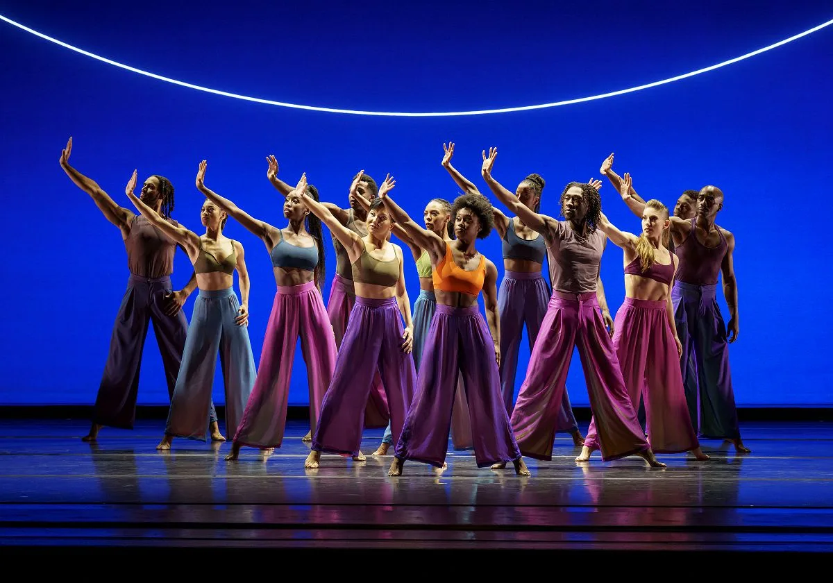 Alvin Ailey American Dance Theater in Kyle Abrahams Are You in Your Feelings Photo by Paul Kolnik 4 jpg Alvin Ailey American Dance Theater in Kyle Abraham's Are You in Your Feelings Photo by Paul Kolnik_4