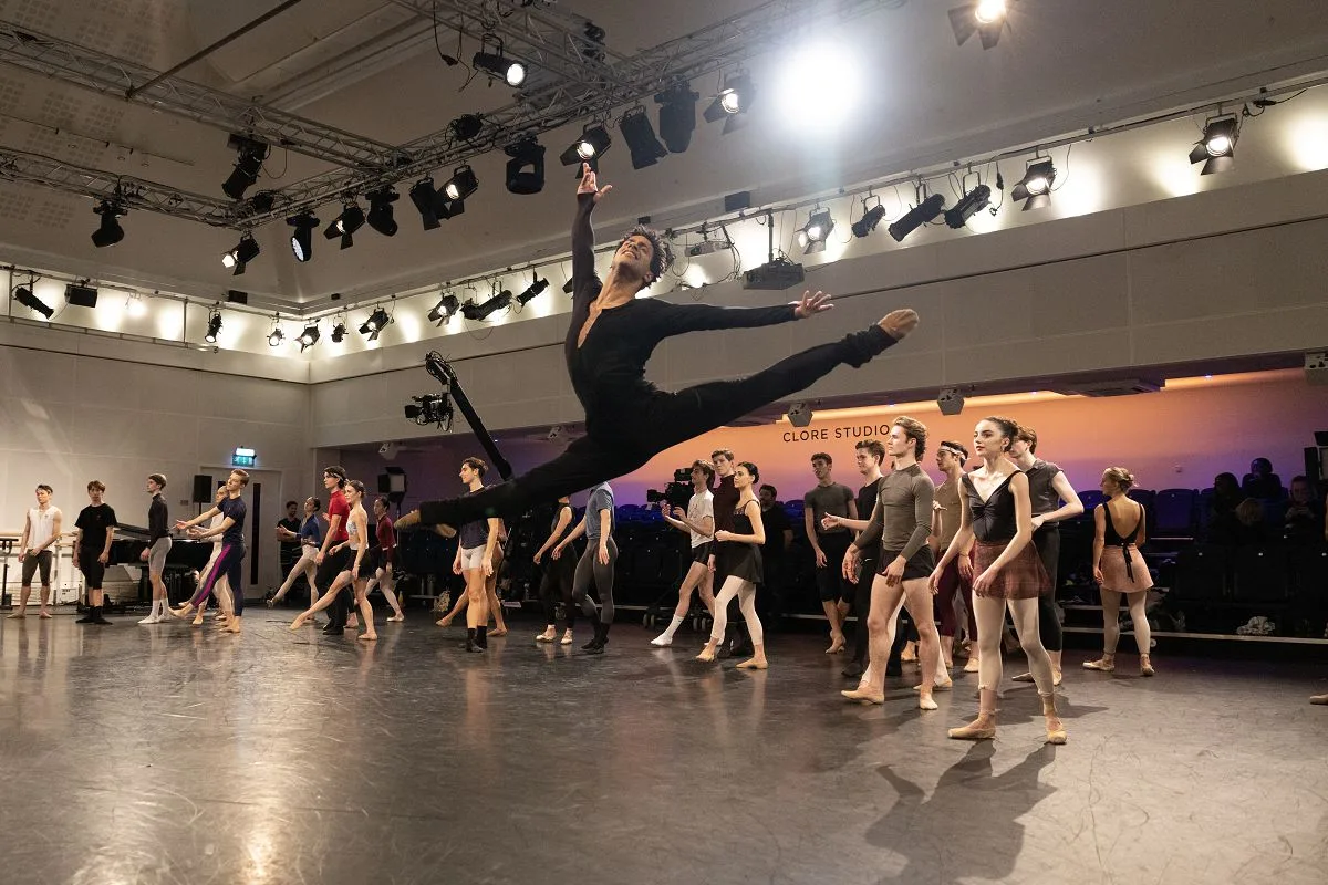 Marcelino Sambe in The Royal Ballet in Class World Ballet Day 2022 ©2022 ROH. Photographed by Andrej Uspenski jpg Marcelino Sambé in The Royal Ballet in Class, World Ballet Day 2022 ©2022 ROH. Photographed by Andrej Uspenski