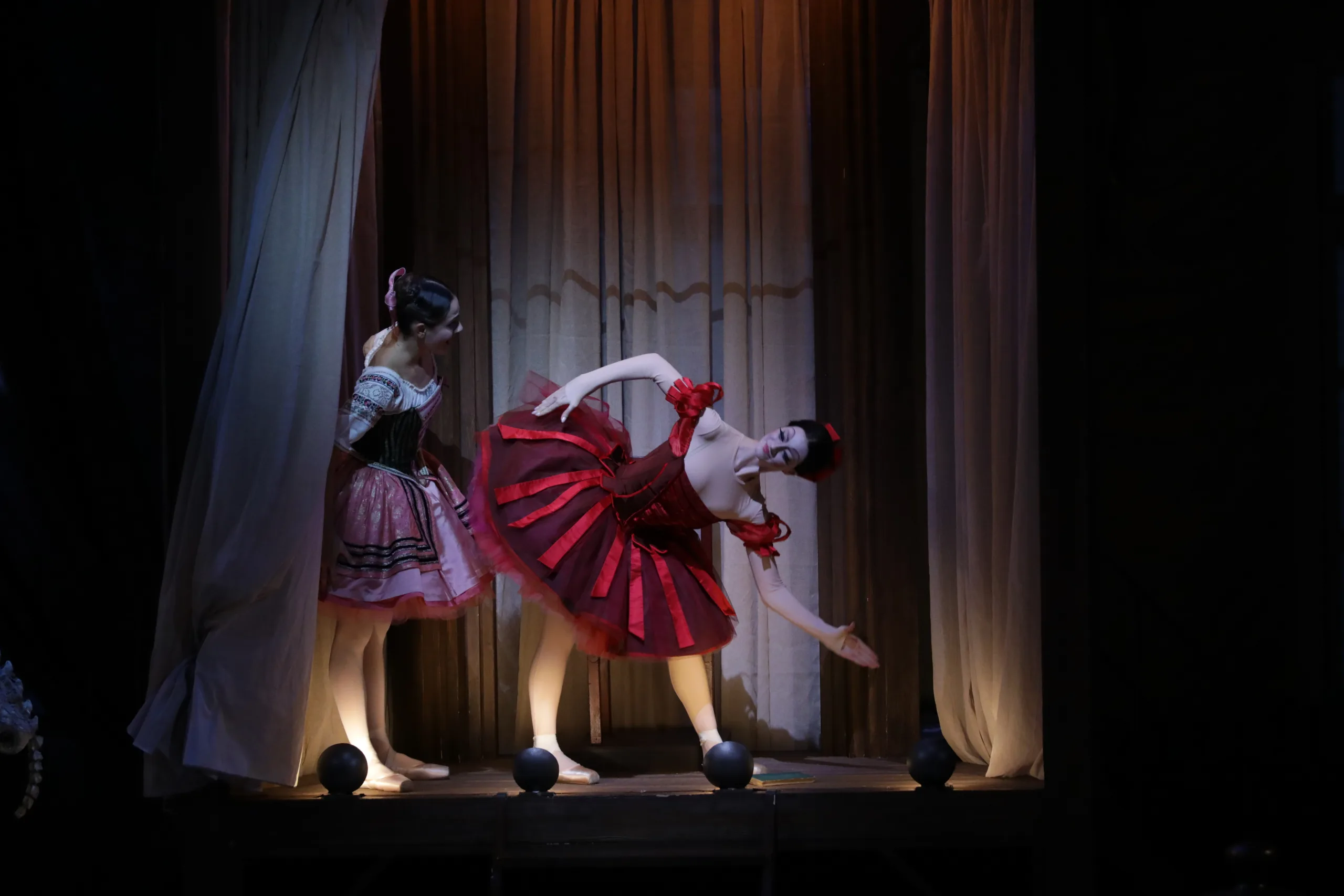 26 Coppelia Nicoletta Manni and the doll Coppelia photo by Brescia and Amisano Teatro alla Scala scaled 26 - Coppélia - Nicoletta Manni and the doll Coppélia, photo by Brescia and Amisano, Teatro alla Scala