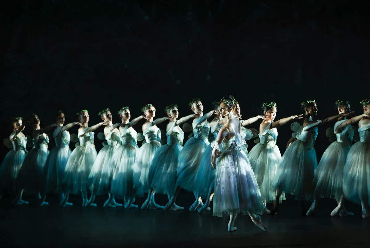 Giselle English National Ballet with Alison McWhinney as Myrtha photo by Dasa Wharton 2024 1 jpg Giselle - English National Ballet with Alison McWhinney as Myrtha, photo by Dasa Wharton 2024 - 1