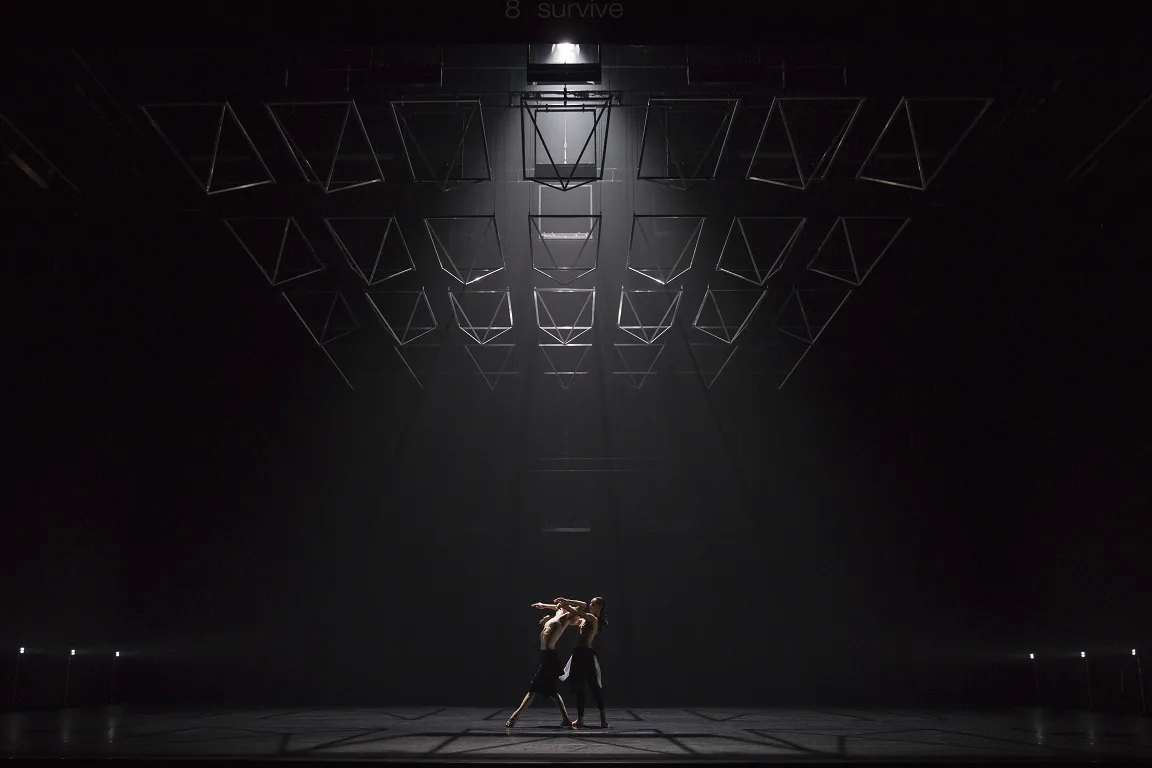Wayne McGregors Autobiography Company Wayne McGregor Jessica Wright Fukiko Takase Sadlers Wells London 2017 Photo credit Andrej Uspenski jpg Wayne McGregor's Autobiography, Company Wayne McGregor (Jessica Wright, Fukiko Takase), Sadler's Wells, London (2017), Photo credit Andrej Uspenski