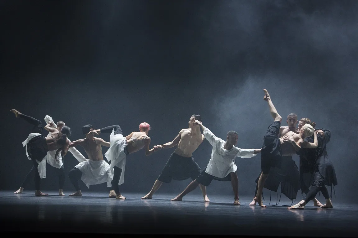 Wayne McGregors Autobiography Company Wayne McGregor Sadlers Wells London 2017 Photo credit Richard Davies 3 jpg Wayne McGregor's Autobiography, Company Wayne McGregor, Sadler's Wells, London (2017), Photo credit Richard Davies (3)
