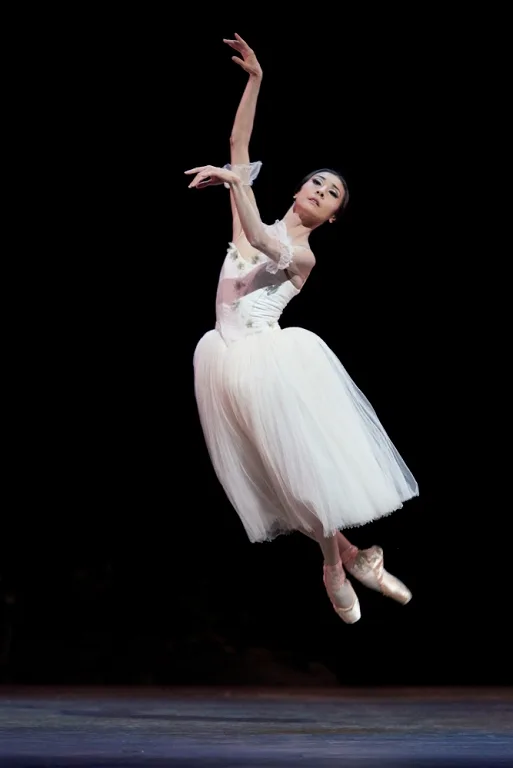 Yuan Yuan Tan in Tomassons Giselle © Erik Tomasson jpg Yuan Yuan Tan in Tomasson's Giselle © Erik Tomasson