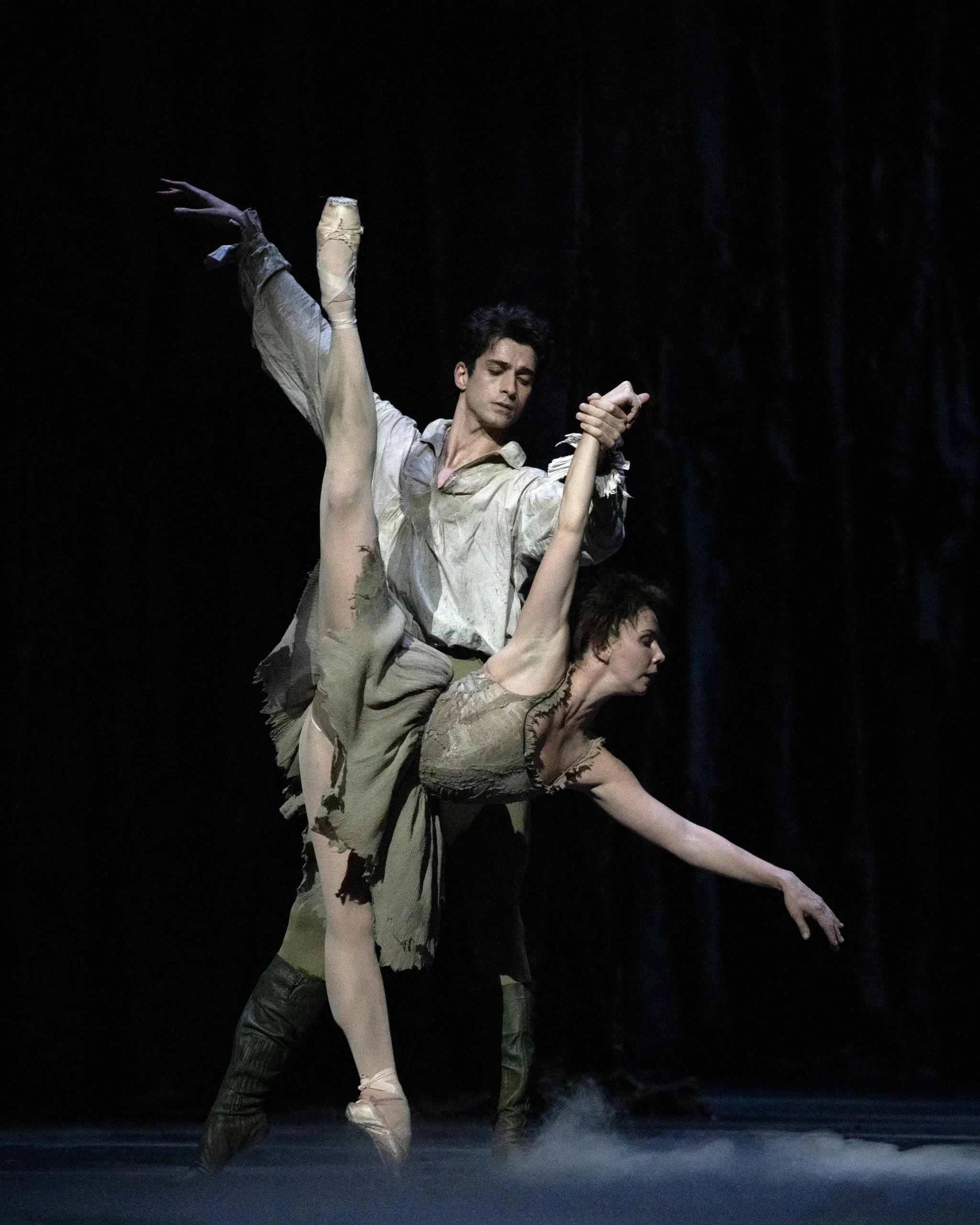 Reece Clarke Natalia Osipova in Manon ©2024 ROH. Photographed by Andrej Uspenski scaled Reece Clarke & Natalia Osipova in Manon ©2024 ROH. Photographed by Andrej Uspenski