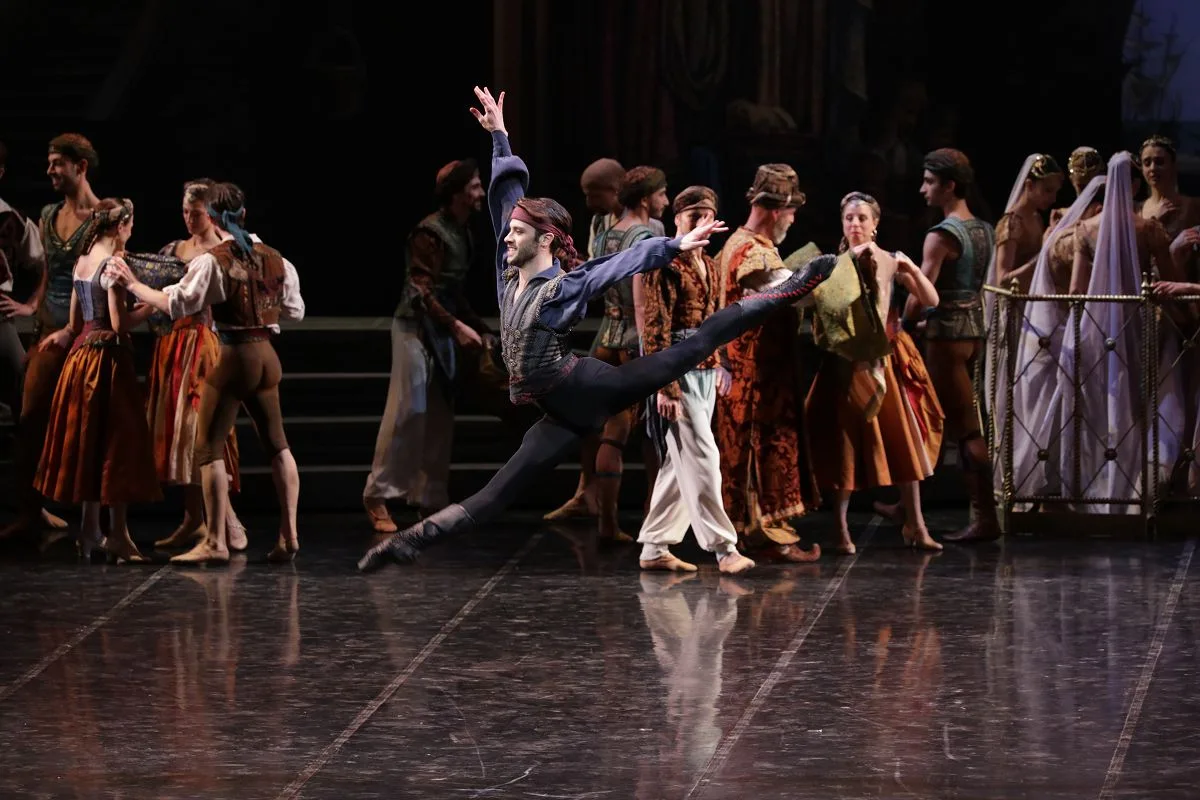 Le Corsaire with Claudio Coviello as Birbanto photo by Brescia e Amisano Teatro alla Scala 2023 jpg Le Corsaire with Claudio Coviello as Birbanto, photo by Brescia e Amisano, Teatro alla Scala 2023