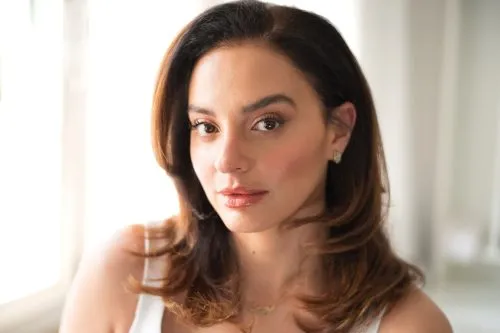 Rihab Chaieb photographed by Gerard Collett - 7