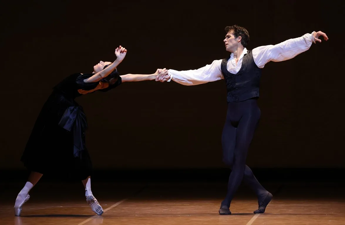 29 La Dame aux camelias Nicoletta Manni Roberto Bolle photo Brescia e Amisano Teatro alla Scala 1 29 - La Dame aux camélias - Nicoletta Manni Roberto Bolle, photo Brescia e Amisano, Teatro alla Scala (1)