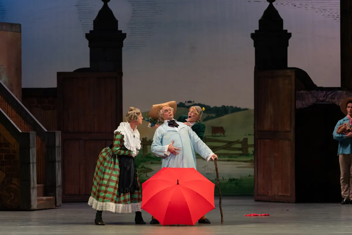 06 La Fille mal gardee Rory Mackay as Widow Simone Jonathan Payn as Thomas and Gus Payne as Alain photo by Riku Ito BRB 2024 06 - La Fille mal gardée - Rory Mackay as Widow Simone, Jonathan Payn as Thomas, and Gus Payne as Alain, photo by Riku Ito, BRB 2024