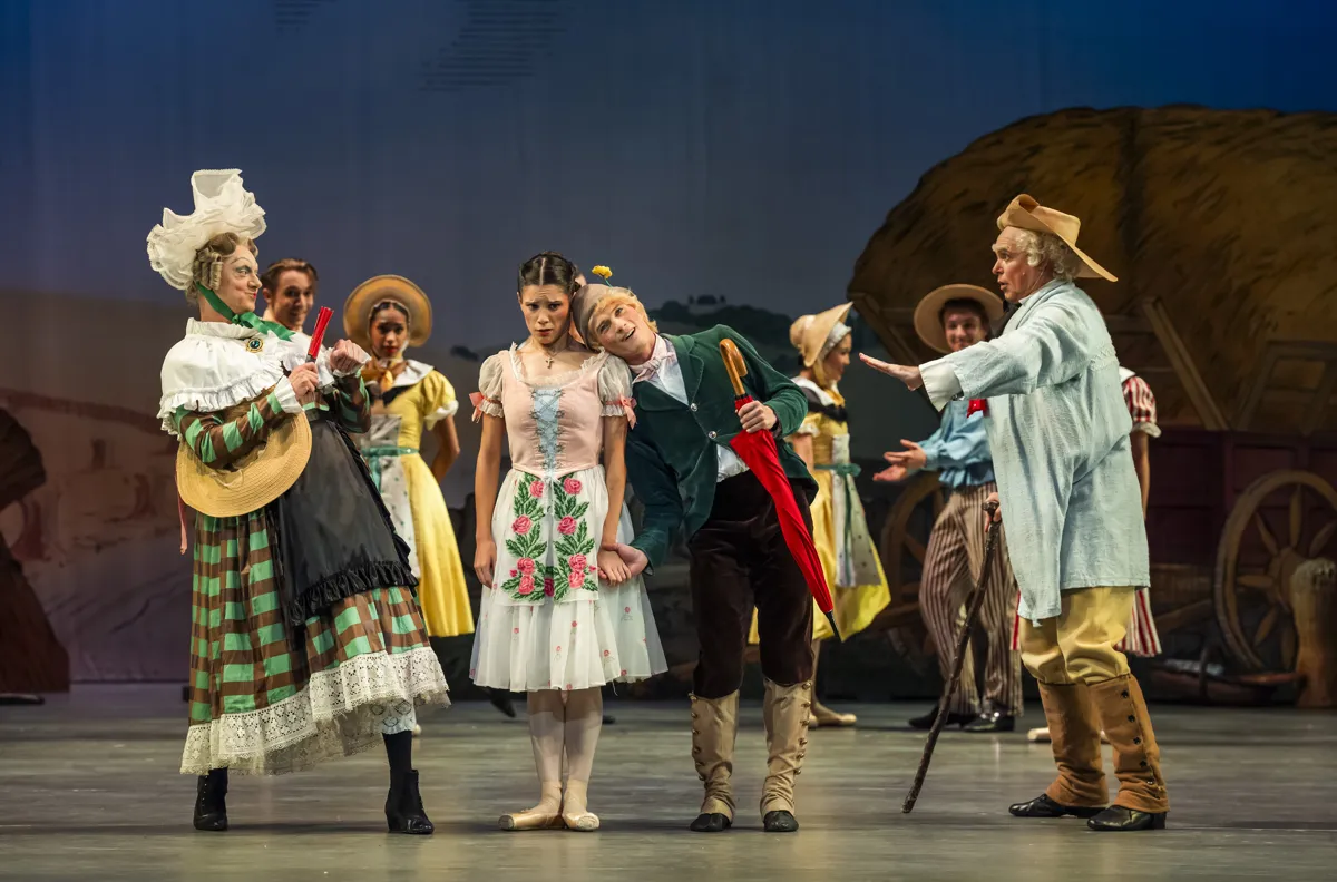 19 La Fille mal gardee Birmingham Royal Ballet photo by Tristam Kenton 19 - La Fille mal gardée - Birmingham Royal Ballet, photo by Tristam Kenton