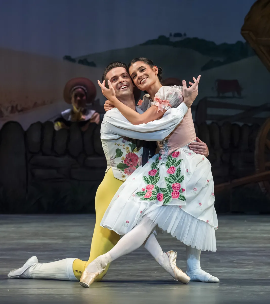 33 La Fille mal gardee Birmingham Royal Ballet photo by Tristam Kenton 33 - La Fille mal gardée - Birmingham Royal Ballet, photo by Tristam Kenton
