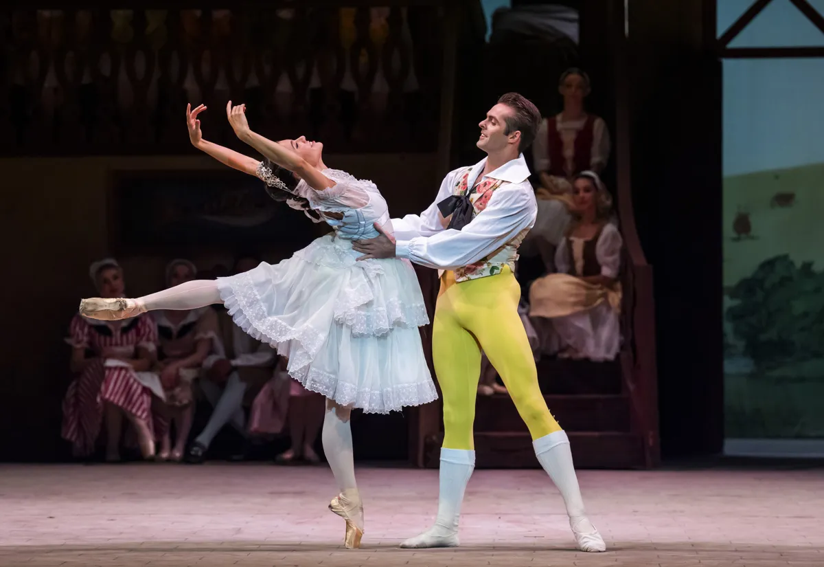 48 La Fille mal gardee Birmingham Royal Ballet photo by Tristam Kenton 48 - La Fille mal gardée - Birmingham Royal Ballet, photo by Tristam Kenton