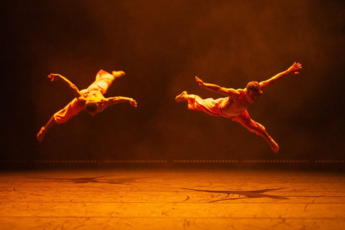 Luzerner Theater Beyond Kany Michel Obenga Miguel Teixeira photo by Gregory Batardon Luzerner Theater Beyond Kany Michel Obenga Miguel Teixeira- photo by Gregory Batardon