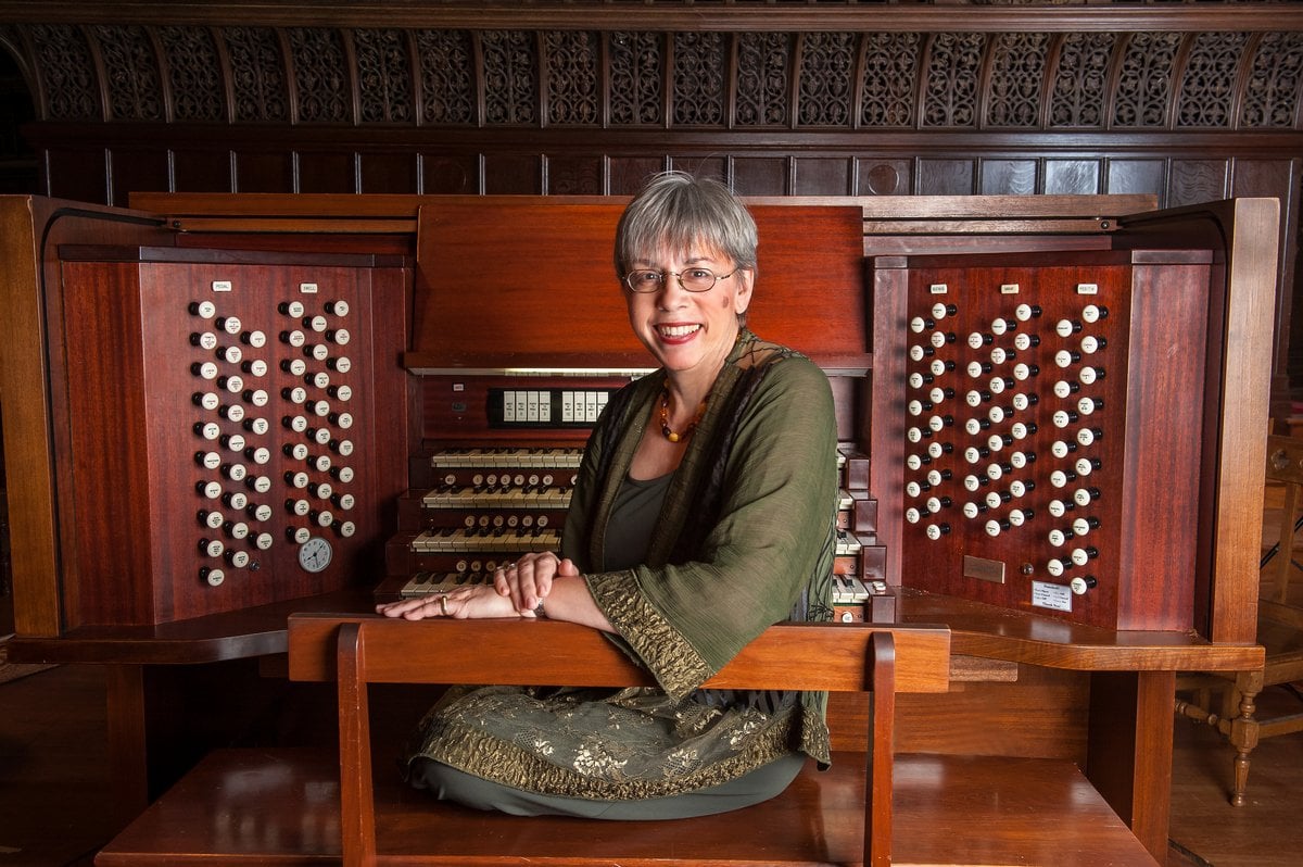 Gail Archer Gail Archer_Organist