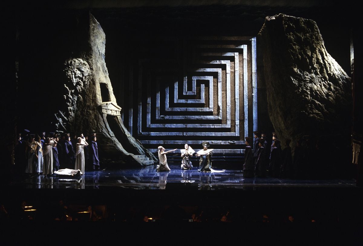 1990 Idomeneo photo by Lelli e Masotti c Teatro alla Scala 1990 Idomeneo, photo by Lelli e Masotti (c) Teatro alla Scala