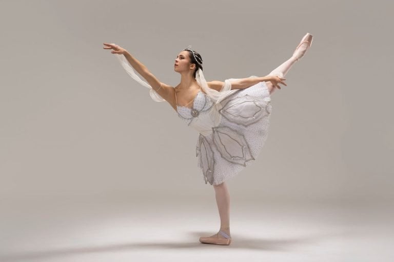 The Maiden of Venice - Frieda Kaden photographed by Johan Persson