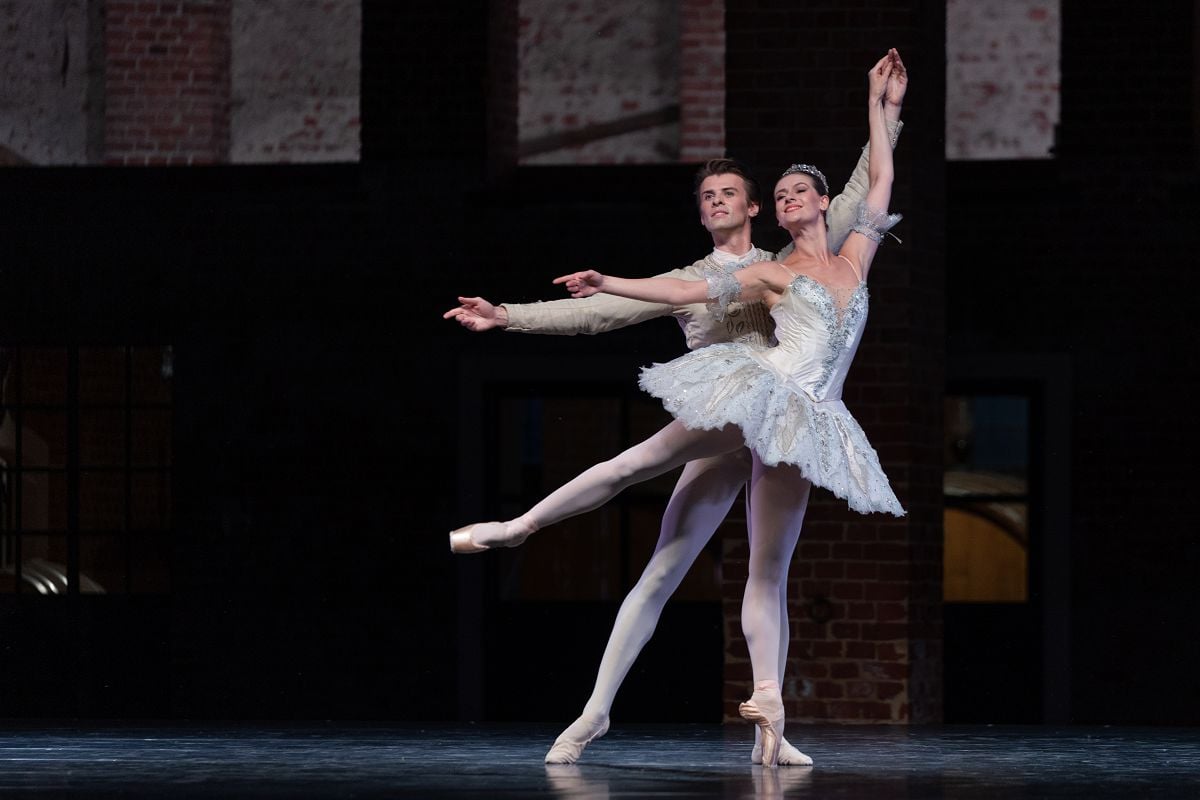 Sleeping Beauty Julia Roscoe and Aiden OBrien Rocchetta Grand Jete photo by Graham Spicer 2025 08 Sleeping Beauty - Julia Roscoe and Aiden O'Brien - Rocchetta Grand Jeté, photo by Graham Spicer 2025 - 08