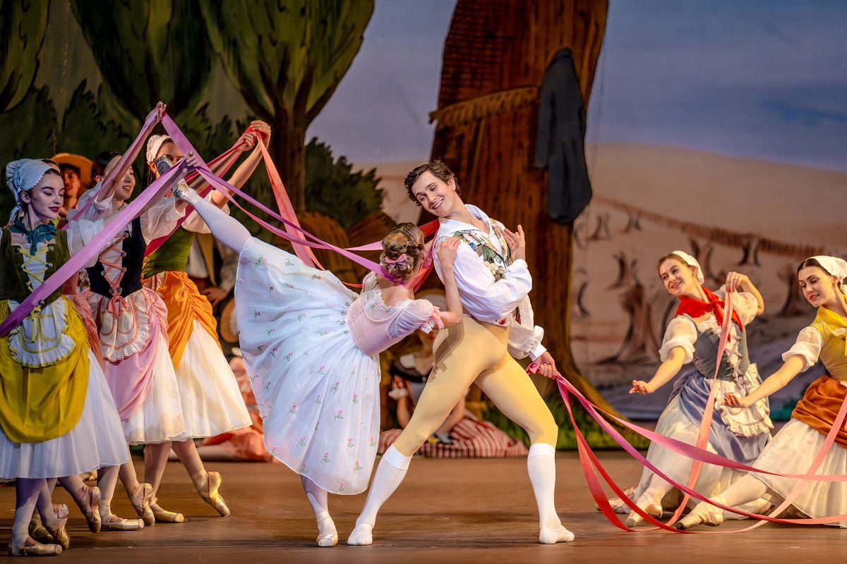 Anna Rose OSullivan as Lise and William Bracewell as Colas in La Fille mal gardee The Royal Ballet %C2%A92025 RBO. Photographed by Andrej Uspenski 4 Anna Rose O'Sullivan as Lise and William Bracewell as Colas in La Fille mal gardée, The Royal Ballet ©2025 RBO. Photographed by Andrej Uspenski (4)