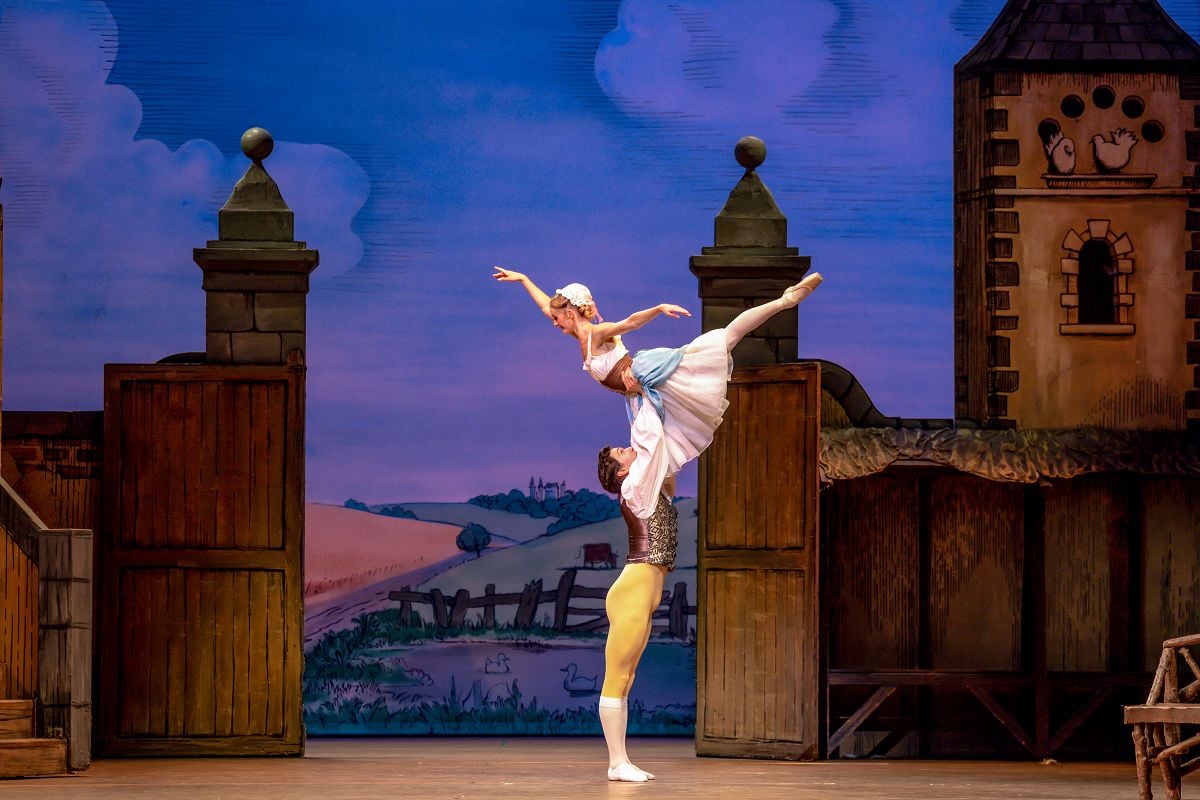 Anna Rose OSullivan as Lise and William Bracewell as Colas in La Fille mal gardee The Royal Ballet ©2025 RBO. Photographed by Andrej Uspenski 3 Anna Rose O'Sullivan as Lise and William Bracewell as Colas in La Fille mal gardée, The Royal Ballet ©2025 RBO. Photographed by Andrej Uspenski (3)