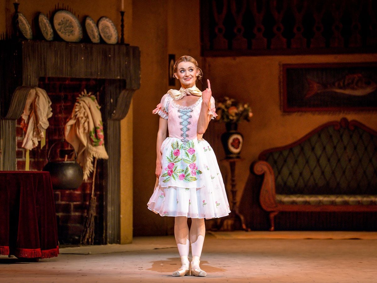 Anna Rose OSullivan as Lise in La Fille mal gardee The Royal Ballet ©2025 RBO. Photographed by Andrej Uspenski 1 Anna Rose O'Sullivan as Lise in La Fille mal gardée, The Royal Ballet ©2025 RBO. Photographed by Andrej Uspenski (1)