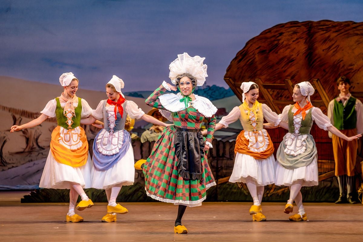 James Hay as Widow Simone in La Fille mal gardee The Royal Ballet ©2025 RBO. Photographed by Andrej Uspenski James Hay as Widow Simone in La Fille mal gardée, The Royal Ballet ©2025 RBO. Photographed by Andrej Uspenski