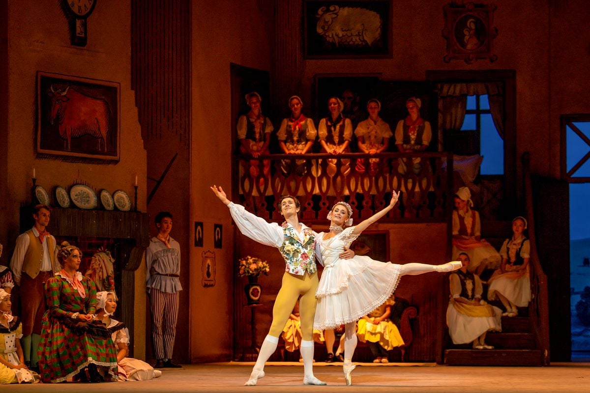William Bracewell as Colas and Anna Rose OSullivan as Lise in La Fille mal gardee The Royal Ballet ©2025 RBO. Photographed by Andrej Uspenski William Bracewell as Colas and Anna Rose O'Sullivan as Lise in La Fille mal gardée, The Royal Ballet ©2025 RBO. Photographed by Andrej Uspenski