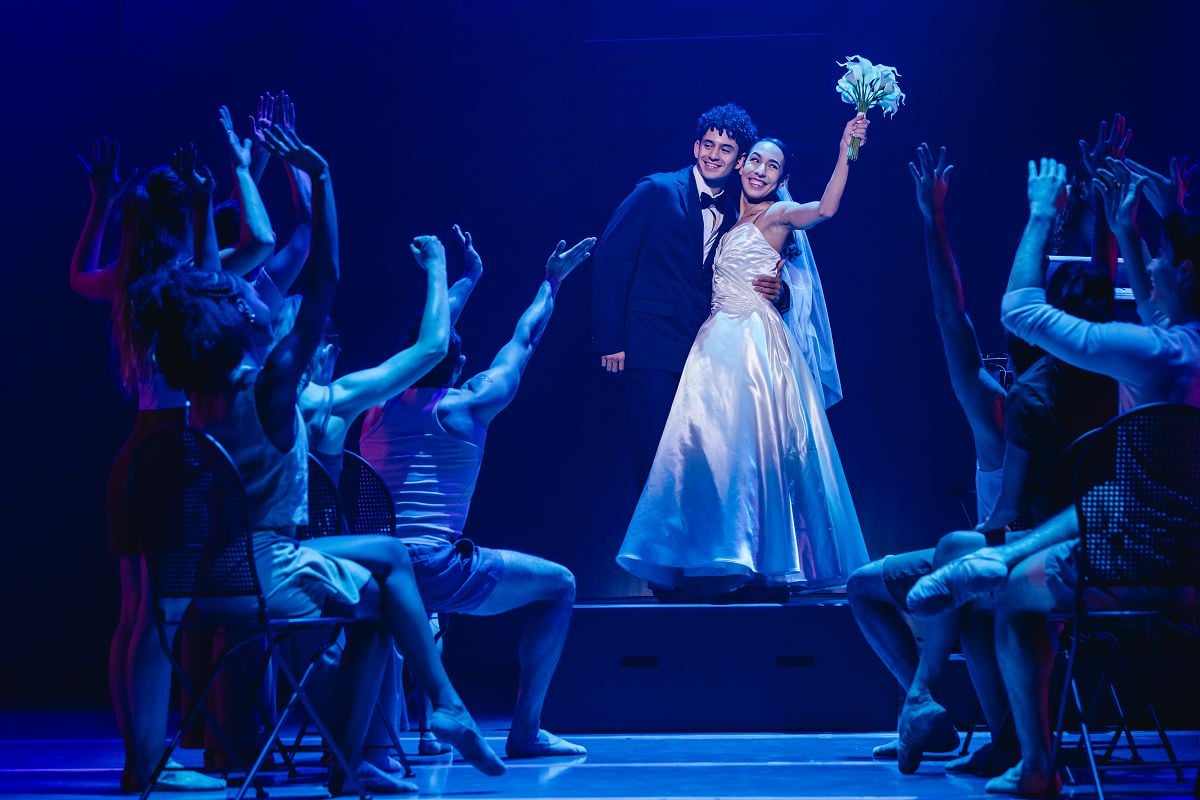 2 Wabash You Xavier Nunez Amanda Assucena and The Joffrey Ballet Ensemble Photo by Kyle Flubacker 2 - Wabash & You - Xavier Núñez, Amanda Assucena, and The Joffrey Ballet Ensemble - Photo by Kyle Flubacker
