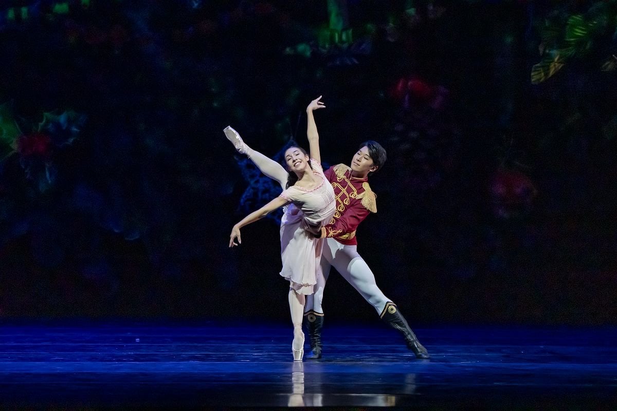 4 The Nutcracker Amanda Assucena and Hyuma Kiyosawa Photo by Cheryl Mann 4_The Nutcracker_Amanda Assucena and Hyuma Kiyosawa_Photo by Cheryl Mann