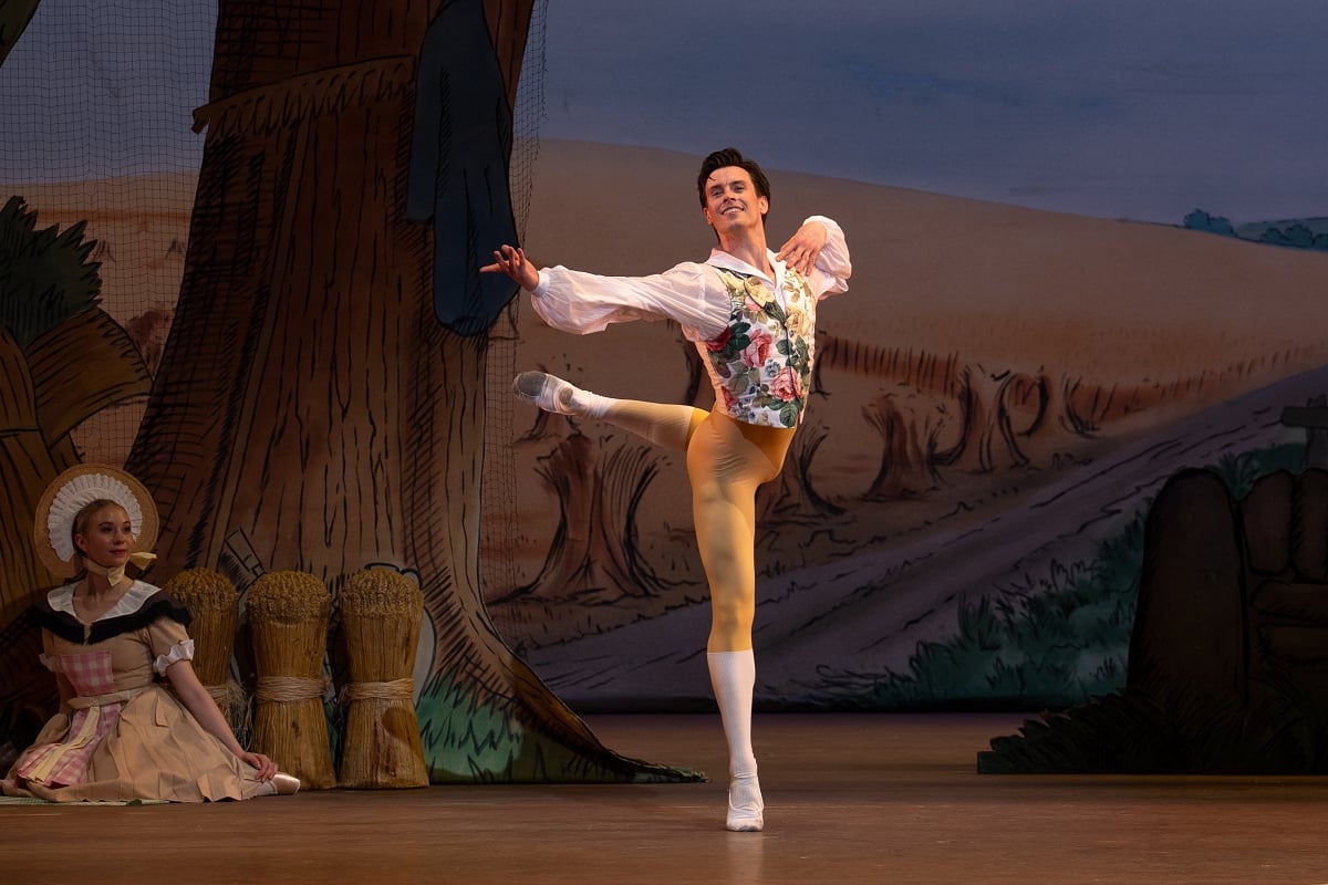 Calvin Richardson as Colas in La Fille mal gardee The Royal Ballet ©2025 RBO. Photographed by Andrej Uspenski Nothing Calvin Richardson as Colas in La Fille mal gardée, The Royal Ballet ©2025 RBO. Photographed by Andrej Uspenski Nothing