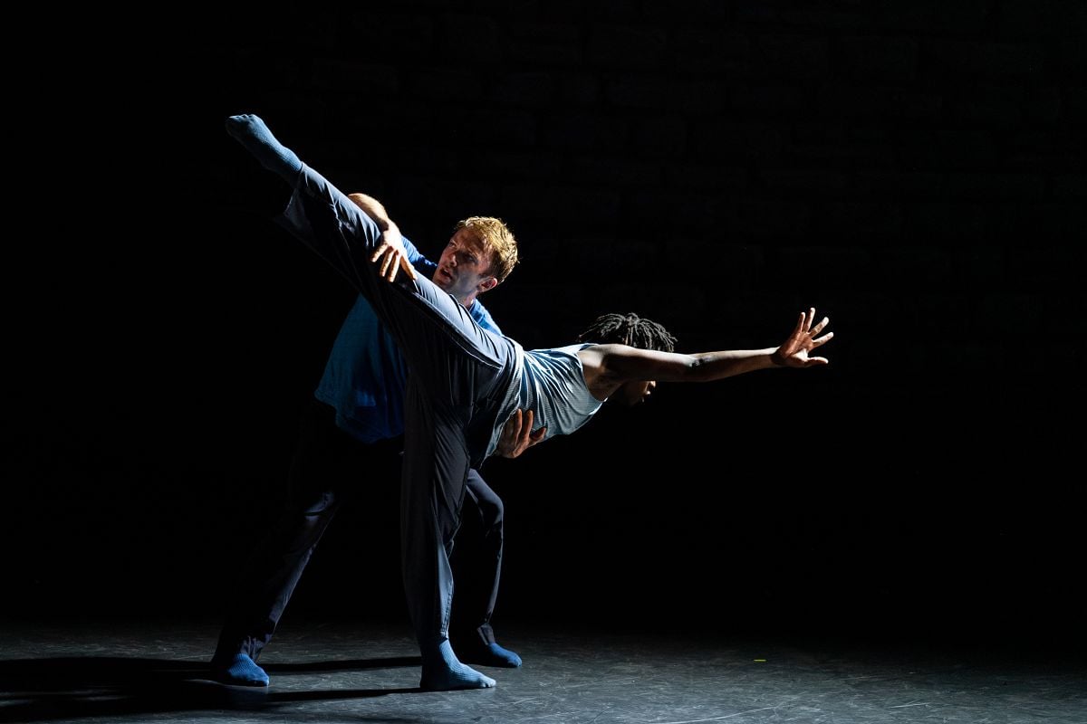 Johnny McMillan and Siphesihile November in Anne Plamandons Will You Catch My Fall photo Anouk Andrea Boni 1 Johnny McMillan and Siphesihile November in Anne Plamandon’s Will You Catch My Fall, photo Anouk Andrea Boni (1)