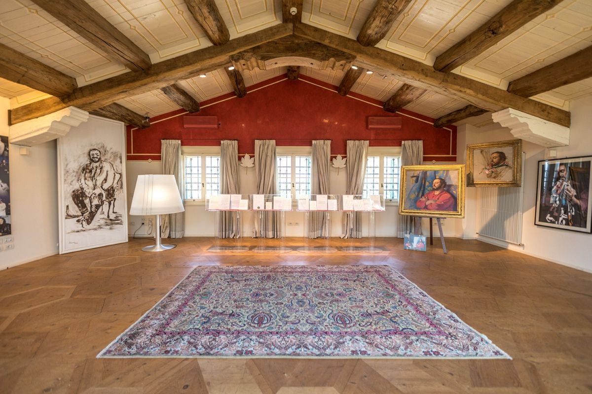 Room 8 The Greats and Passions Room 8 - The Greats and Passions