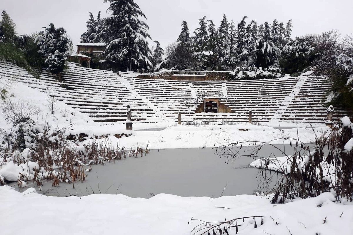 The man behind a fake “ancient” amphitheatre finishes behind bars