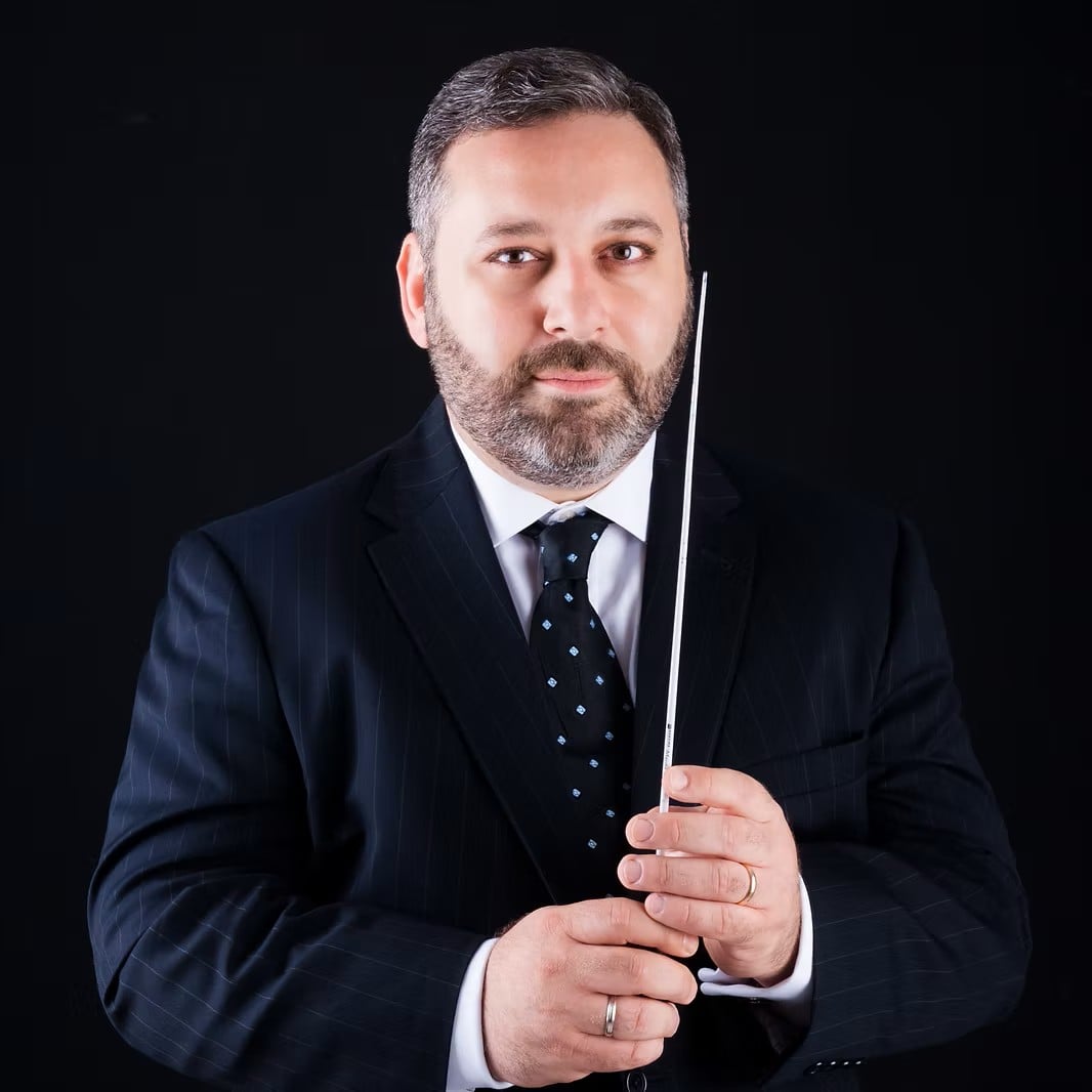 Antonino Fogliani photo by Casadio Antonino Fogliani - photo by Casadio