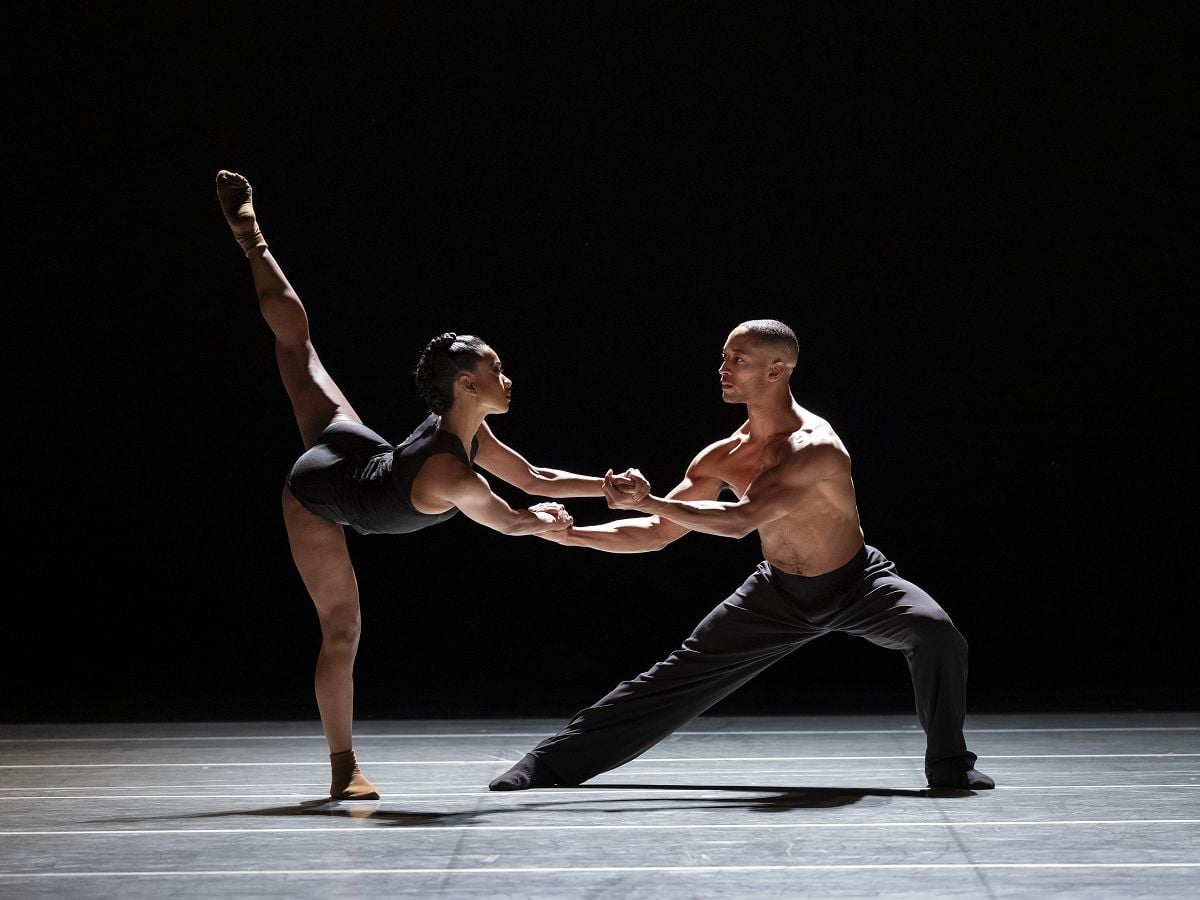 Alvin Ailey Dance Theater New Works Blink of an Eye Image Credit Paul Kolnik Alvin Ailey Dance Theater, New Works, Blink of an Eye, Image Credit Paul Kolnik