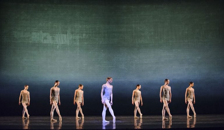 Kenneth MacMillan's Song of the Earth, ROH, 2015. Photo Tristram Kenton