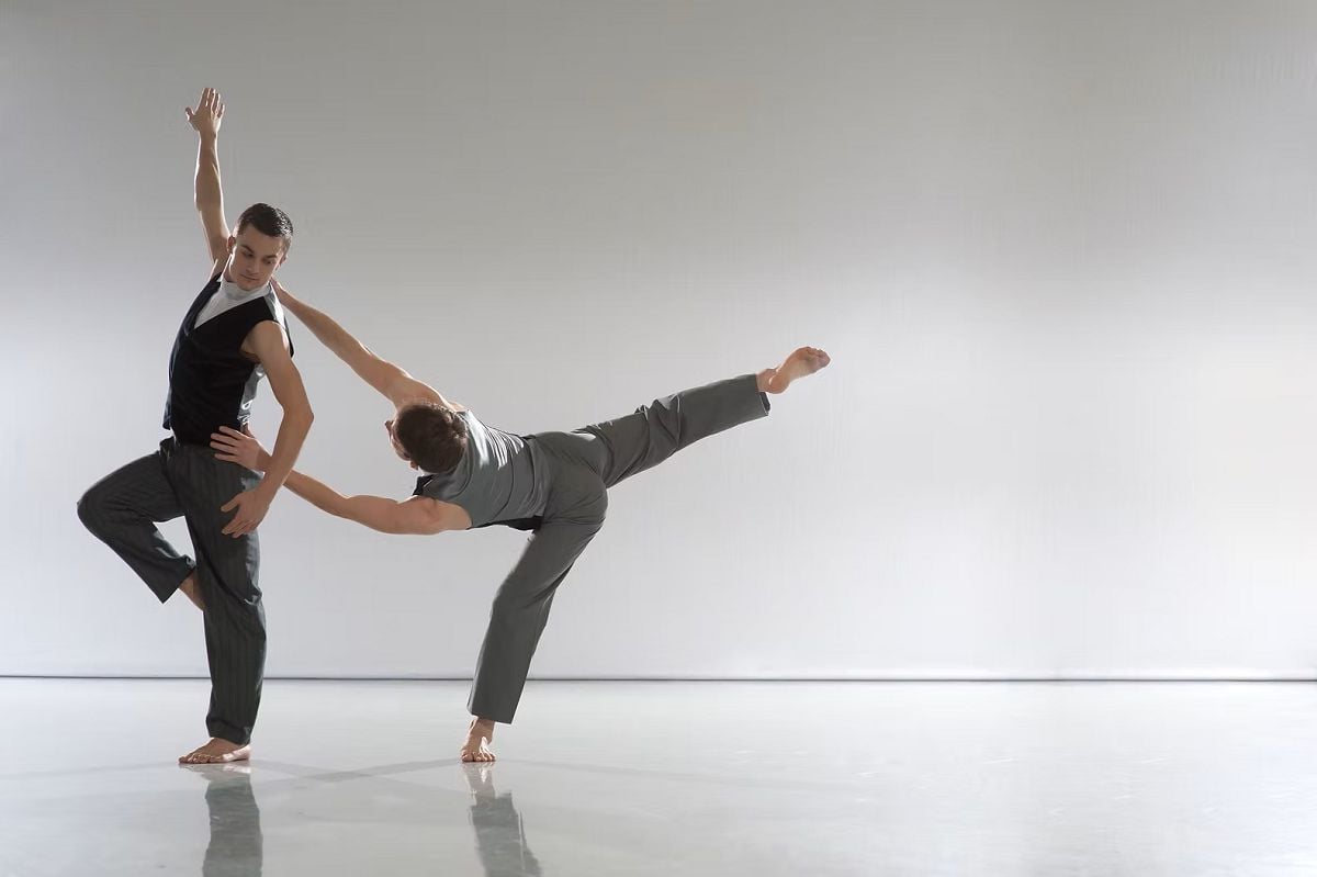 Liam Riddick and Nicholas Bodych in Mazur. Richard Alston Dance Company Photo by Chris Nash Liam Riddick and Nicholas Bodych in Mazur. Richard Alston Dance Company - Photo by Chris Nash