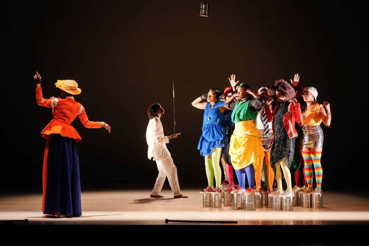 Mamela Nyamza THE HERD LESS photo Andrea Avezzu for Biennale Danza 6 Mamela Nyamza, THE HERD-LESS, photo Andrea Avezzu for Biennale Danza 6
