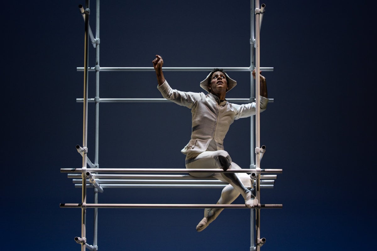 Marcelino Sambe as Pierrot in Pierrot Lunaire %C2%A92026 Camilla Nervi n Marcelino Sambé as Pierrot in Pierrot Lunaire ©2026 Camilla Nervi -n
