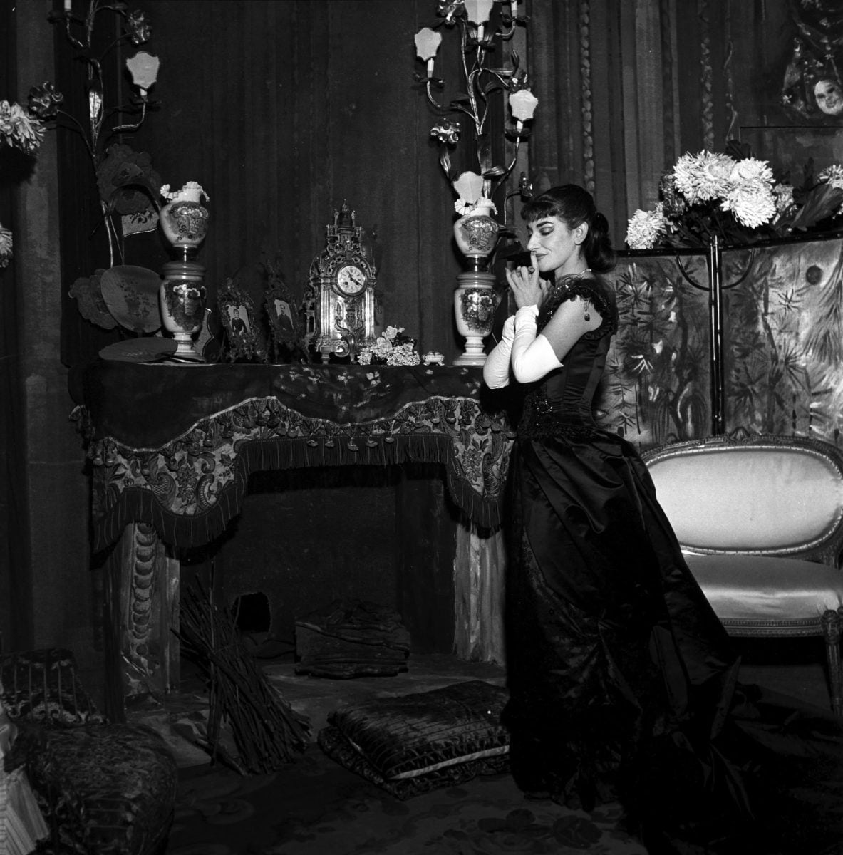 Maria Callas in La traviata - photo Piccagliani