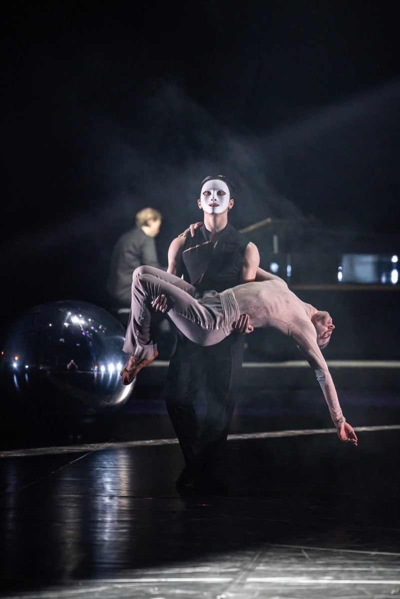Mario Radacovskys Mask National Ballet of Brno photo Pavel Hejny 21 09 26 01 Mário Radačovský's Mask - National Ballet of Brno, photo Pavel Hejný 21-09-26 - 01